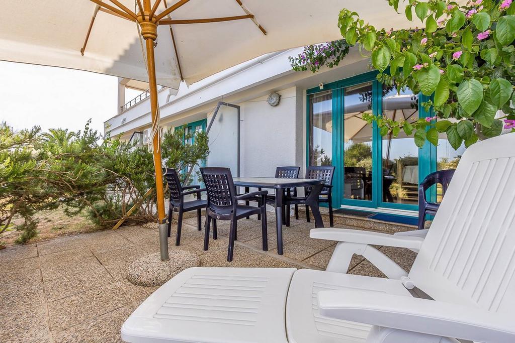 Apartments Villa Ana 메덜린 외부 사진